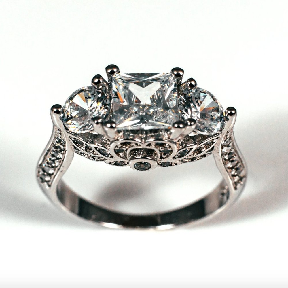Three Stone Princess Cut Diamond Simulant Sterling Silver Ring Size 7
